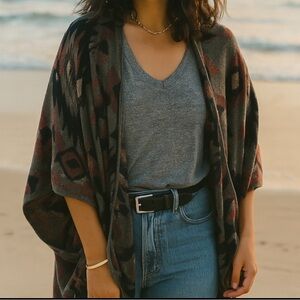 Lucky Brand Aztec Print Open Front Poncho Cardigan – Gray & Black